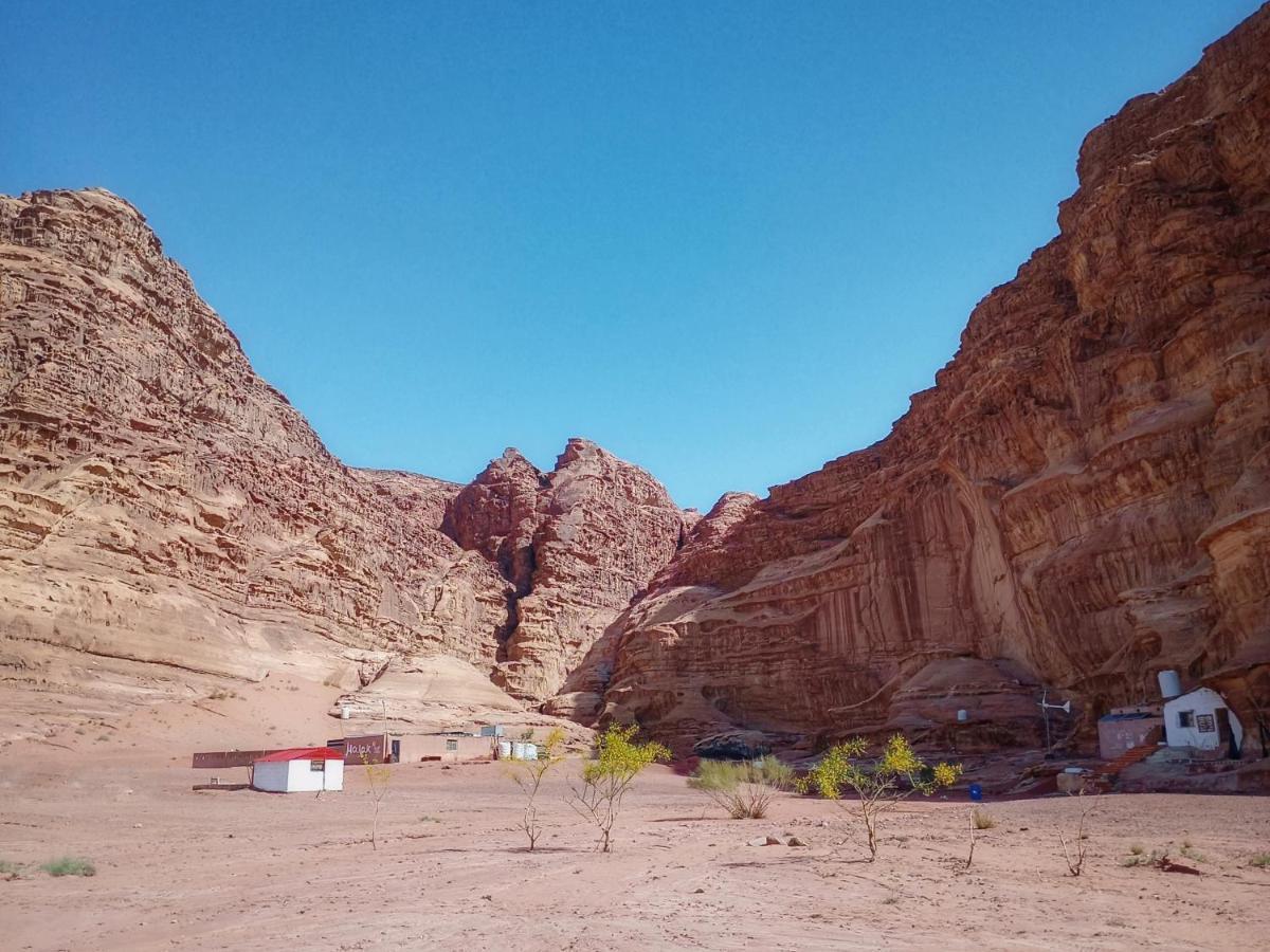 Malakorum Al Quwayrah Luaran gambar